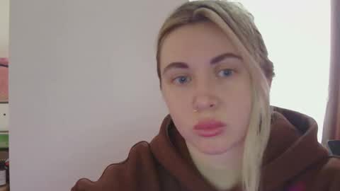 Midnight lace1 online show from March 1, 6:35 am