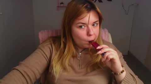 Mariana online show from March 13, 12:39 pm