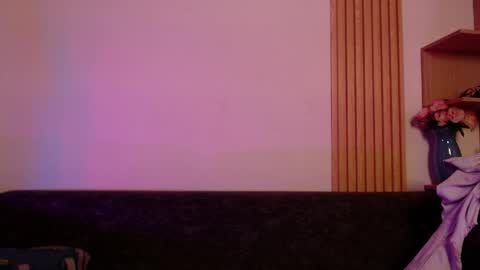 miel online show from April 9, 12:10 pm