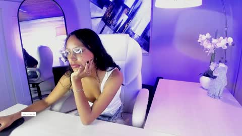 miel_ambar online show from May 11, 1:24 pm