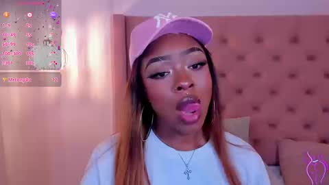 Snapshot of miia_schwarz chatting on September 20, 1:16 am Miia Schwarz online show from September 20, 1:16 am