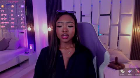 Snapshot of miia_schwarz chatting on October 20, 4:15 am Miia Schwarz online show from October 20, 4:15 am