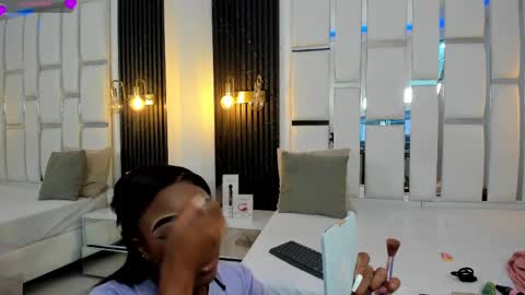 Snapshot of miia_schwarz chatting on October 1, 9:20 pm Miia Schwarz online show from October 1, 9:20 pm