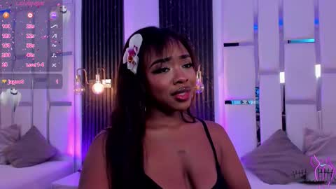 Snapshot of miia_schwarz chatting on October 30, 1:08 am Miia Schwarz online show from October 30, 1:08 am