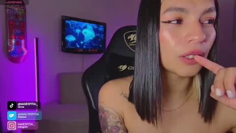 You can tell me Mai  online show from May 8, 6:32 pm