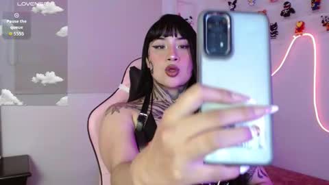 Snapshot of miila_a chatting on September 14, 10:57 am Mila online show from September 14, 10:57 am