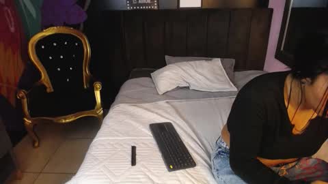 Miilky   online show from February 14, 12:12 am