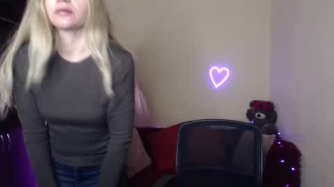 Adalina online show from March 31, 5:57 pm