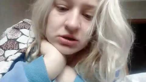 Mila 420 online show from April 14, 6:35 am