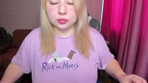 Mila shy sensual person  online show from November 17, 5:41 am