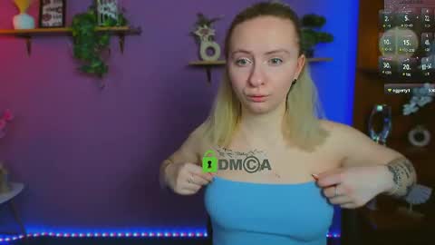 mila_glow online show from April 19, 9:06 pm