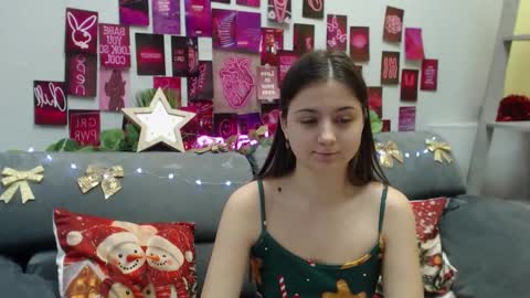 milanaroz online show from December 21, 7:34 am