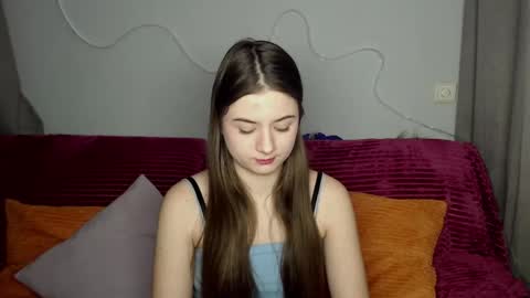 milanaroz online show from February 5, 8:17 am