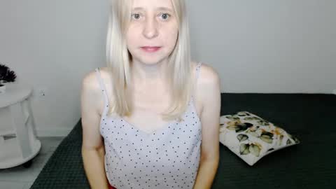 Milena online show from February 28, 3:48 am