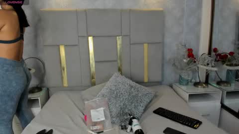 Cami  online show from October 27, 10:55 am