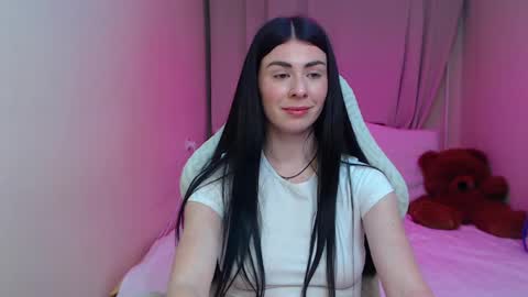 milasecretsss online show from March 29, 8:08 pm