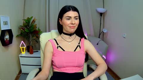 milasecretsss online show from February 26, 9:08 am