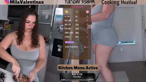 Mila Valentina online show from December 3, 2:58 am