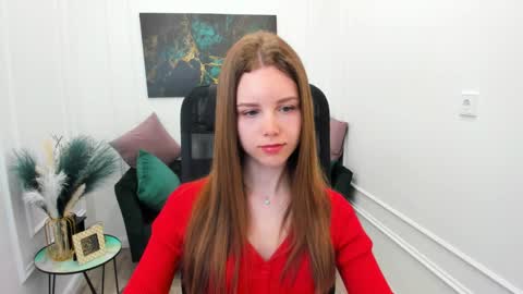 mileygloss online show from April 5, 4:55 am