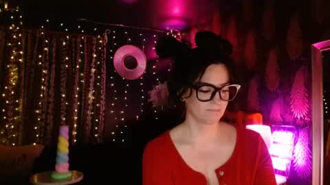 Milf Lacey online show from August 4, 7:20 pm