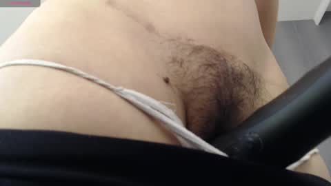 Amira online show from March 1, 2:55 pm