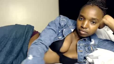 milla_armani online show from July 16, 2:21 pm