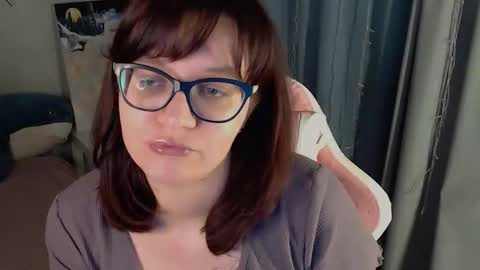 Milla online show from March 4, 2:45 pm