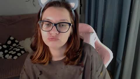 Milla online show from April 18, 8:20 pm