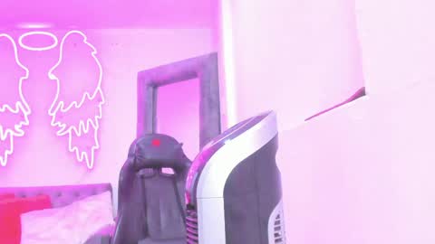 miller_silvana online show from April 17, 11:45 am