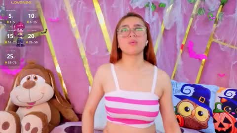 Snapshot of milleyjones_ chatting on October 20, 8:12 pm milleyjones_ online show from October 20, 8:12 pm