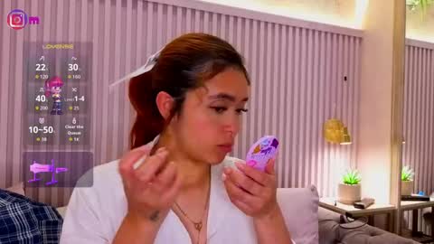 milleyjones_ online show from April 14, 11:54 am