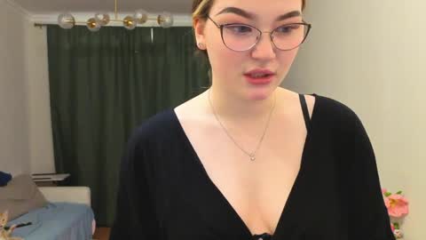 Millie online show from April 5, 1:32 pm