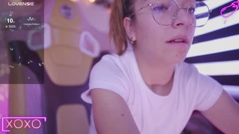 MILLY online show from January 18, 6:21 pm