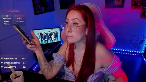 Monkey D Maddie online show from September 29, 11:32 pm