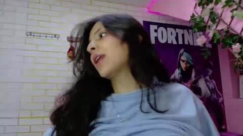 millybell303av online show from March 3, 2:45 pm