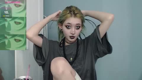 milten_trish online show from February 18, 1:21 pm