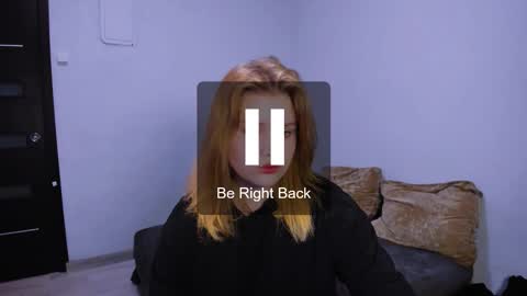 hi Im Mina  online show from November 7, 2:06 am