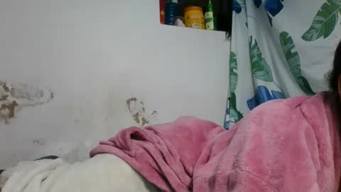 miora620846 online show from March 31, 6:52 pm