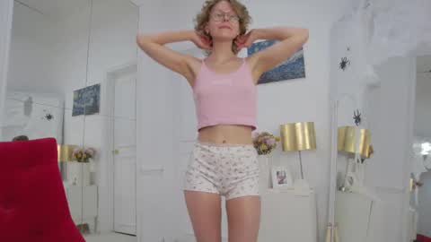 mira_marni online show from November 4, 11:04 am