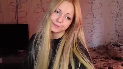 Snapshot of mirahardmanxx chatting on March 10, 11:45 am mirahardmanxx online show from March 10, 11:45 am
