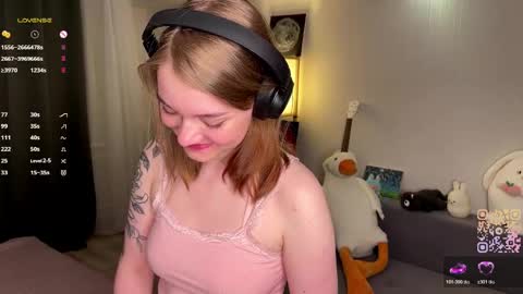 Mira online show from April 17, 8:33 pm