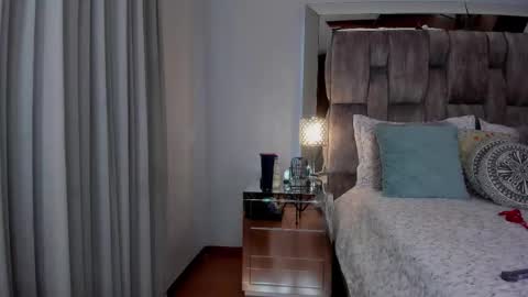 Miranda online show from March 9, 2:15 am