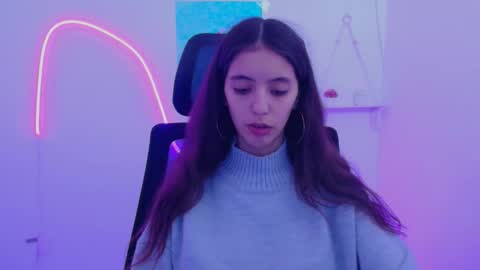 Miri online show from December 4, 1:24 pm