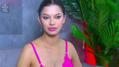 Snapshot of miriamjo chatting on October 20, 4:21 pm Miriam online show from October 20, 4:21 pm