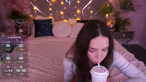 Mira online show from March 26, 2:08 pm