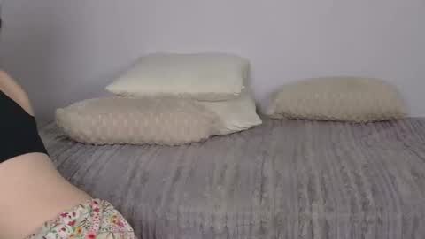 Elora online show from November 22, 12:13 am