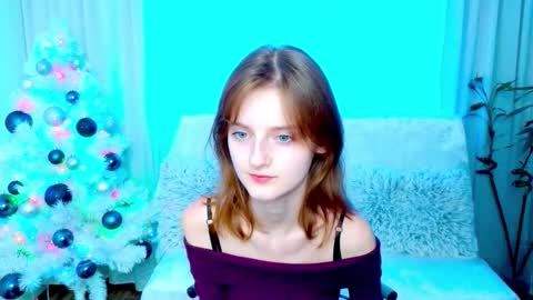 Alisa NONNUDE online show from December 19, 8:28 am