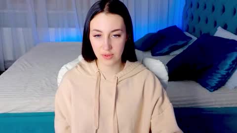 Linn online show from February 3, 3:06 pm