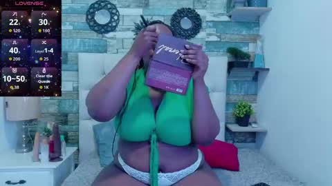 miss__star_ online show from April 10, 1:50 pm