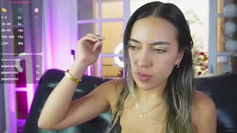 Zoe online show from March 26, 6:31 pm